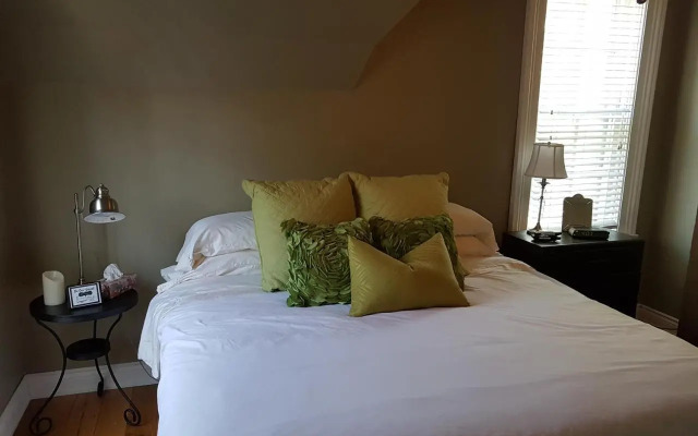 Hellemsfield Inn & bed and breakfast