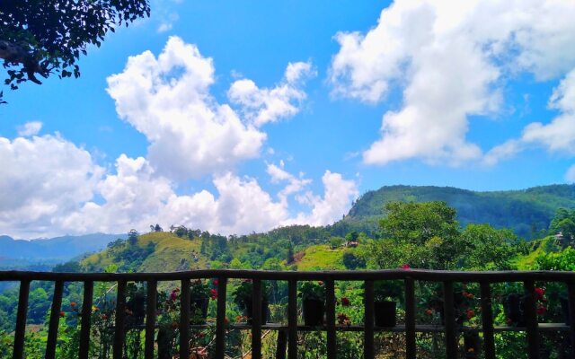 Rainbow Sky Cottage Ella