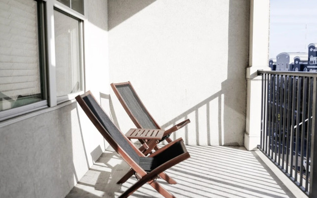 Furnished Apartments in Midtown