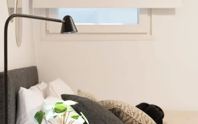 Silk Athens Urban Collection