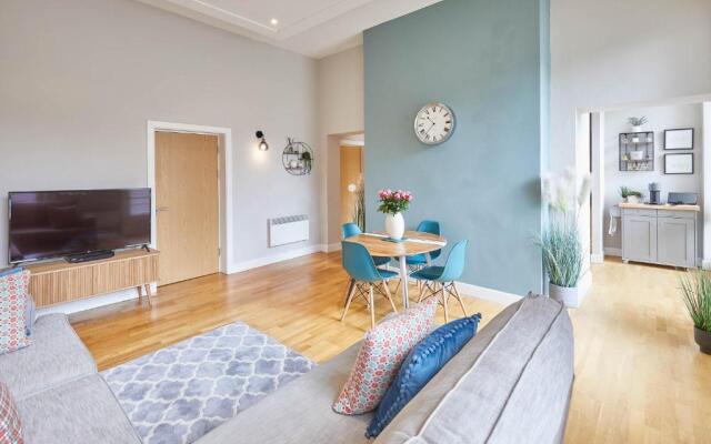 Host & Stay - Easby Hall 2
