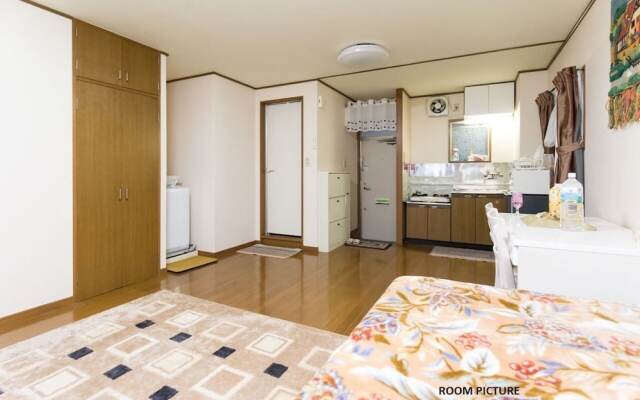 Centrally Located Deluxe Furnished.3