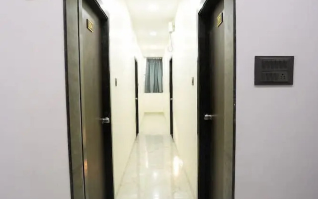 Hotel Sky City