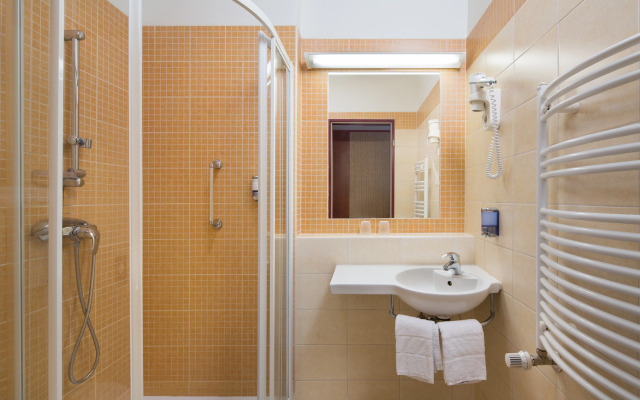 Hotel Benczur