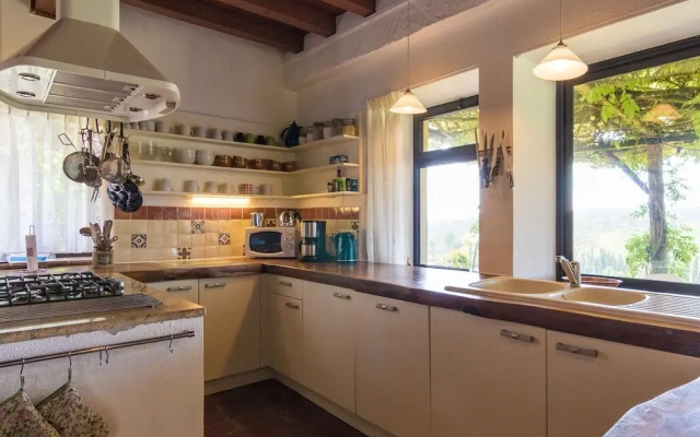 Farmhouse With Private Pool, Large Garden and Playground