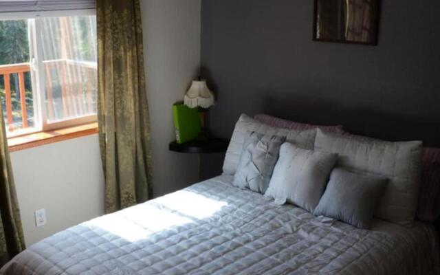 A Hyde Away Inn B&B