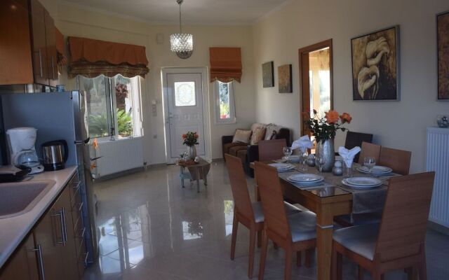 Zoi's Holidays Apartment