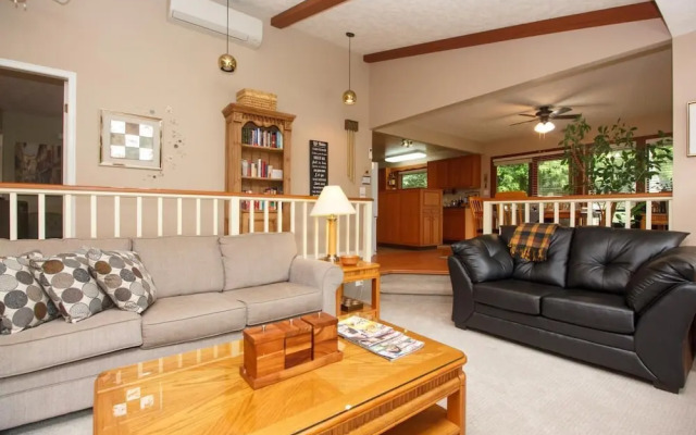 Cole's Bay Vacation Retreat Petie's Cottage