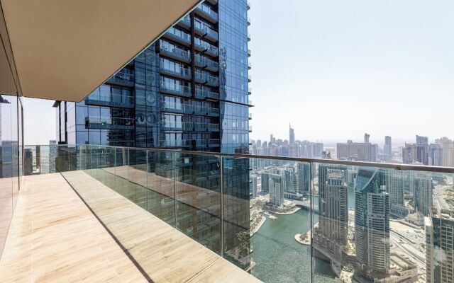 Luxury 2BR Marina Gate 3