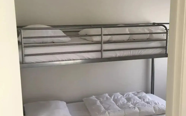 Modern Beachside Apartment