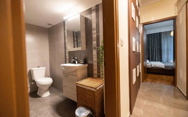 Delmare Posidonio Apartment