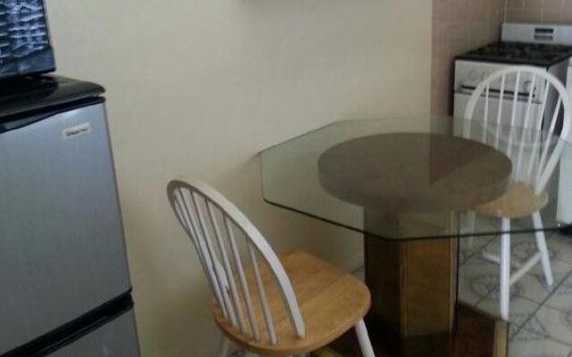 Mt. Gleason Motorlodge