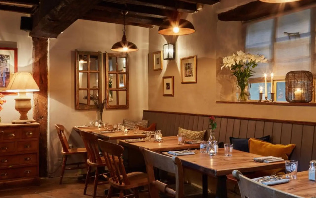 The Angel at Burford