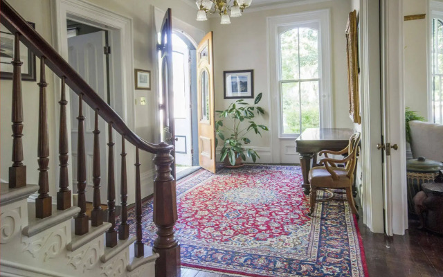 Woodbourne Inn