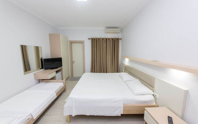 Hotel Andi