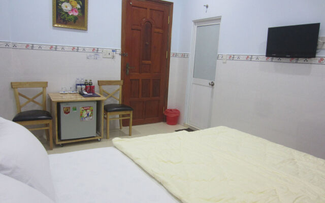 Ngan Giang Guest House