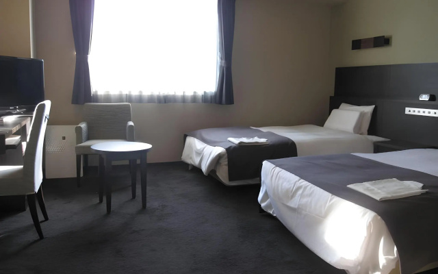 R Inn Fukuchiyama – Guest Rooms – Fukuchiyama