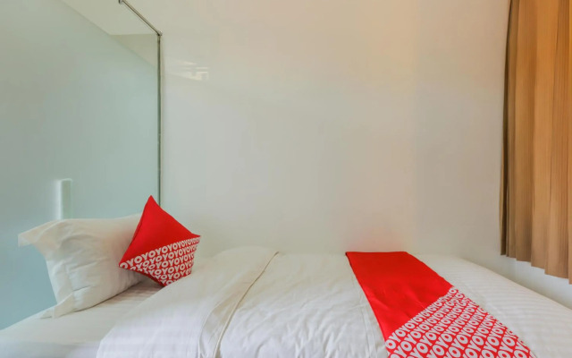 OYO 866 Idola Residence