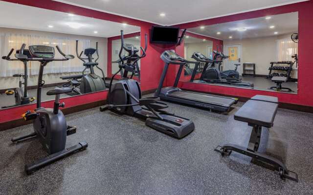 Baymont by Wyndham Perrysburg/Toledo