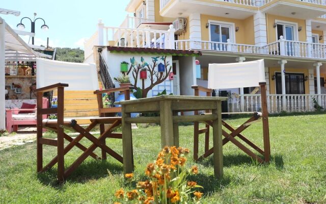 Cunda Gunes Pension