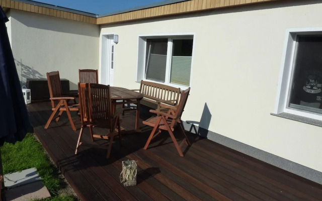 Modern Eingerichtetes Ferienhaus in Strandnahe