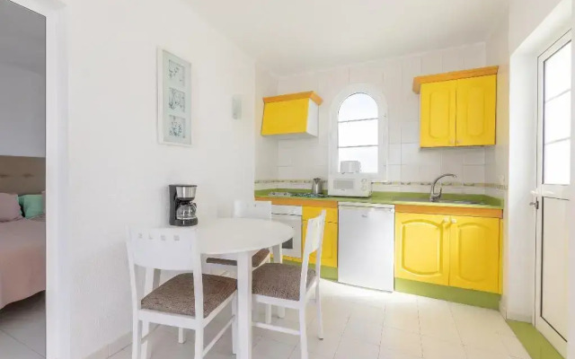 Apartamentos Corona Mar