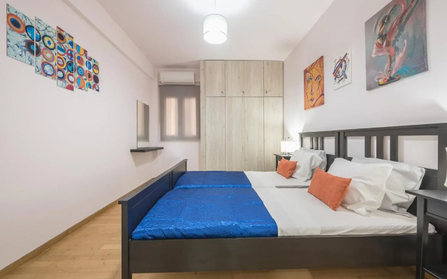 Superb Acropolis view 3bd apt in historical center