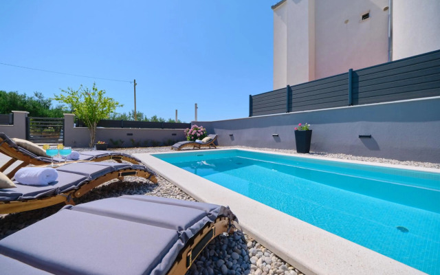 Holiday home South cliff