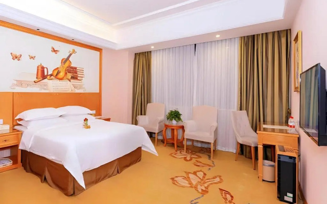 Vienna Hotel Shenzhen Longgang Ainan Road Branch