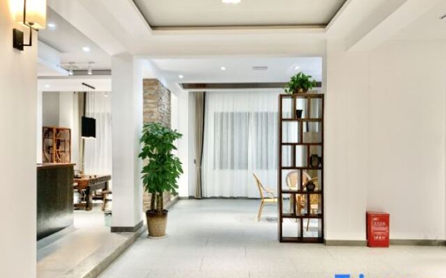 Wuyuan Hexin Homestay (Administrative Service Center)