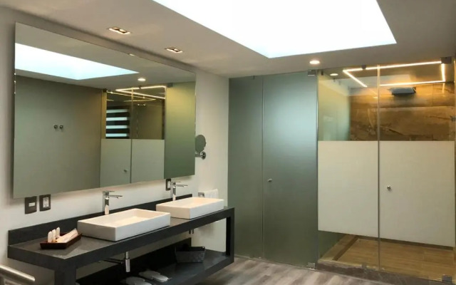Kaia Suites