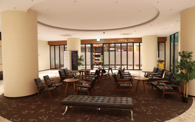 Hotel Maremons