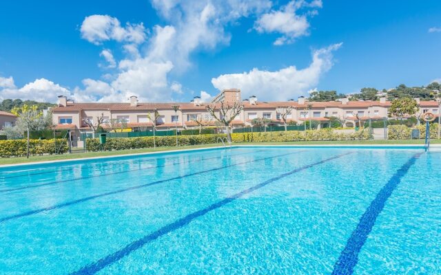 HomeHolidaysRentals Casa Moonlight – Costa Barcelona