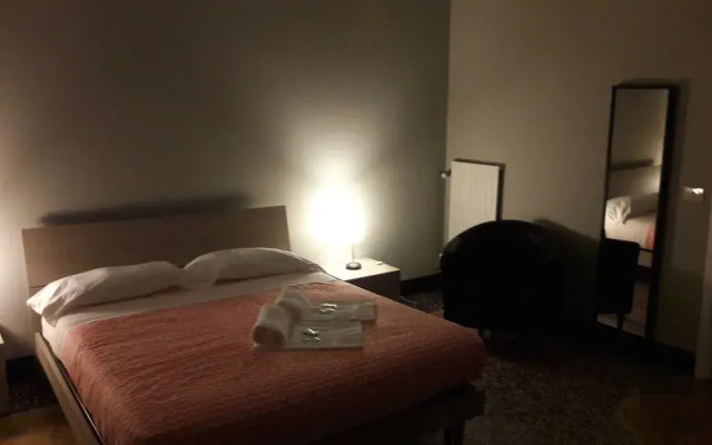 Check-Inn Rooms 19