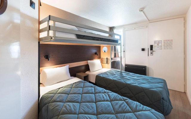 Premiere Classe Bourges (6 kms du centre-ville)