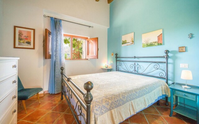 Beautiful Home in Calatafimi With 3 Bedrooms and Wifi