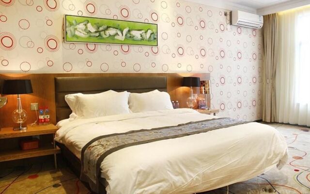 Himalaya Hotel (Shenzhen North Railway Station Tongcheng Center Branch)