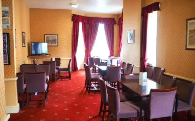 Devon Towers Hotel
