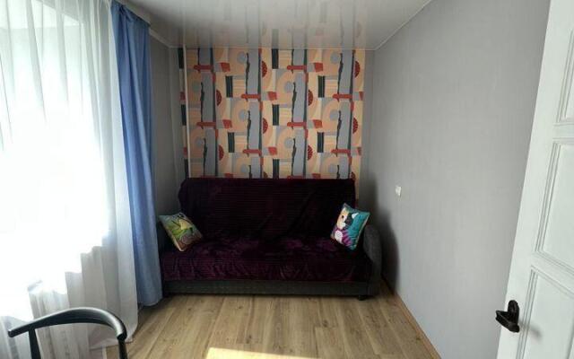 Апартаменты на улице Мамонтова 13