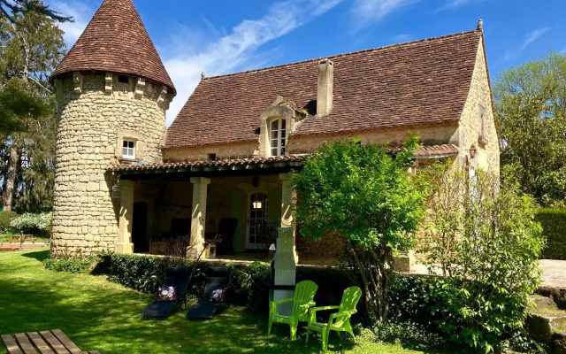 Le Petit Chateau - adults only property