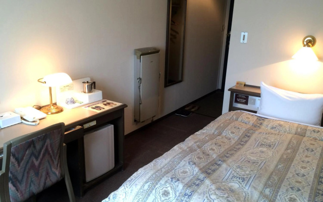Hotel Crown Hills Takaoka – Guest Rooms – Takaoka
