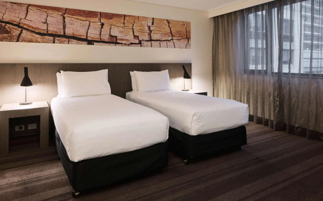 Rydges World Square