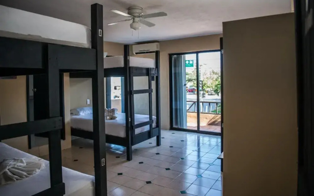 Deja Hostel