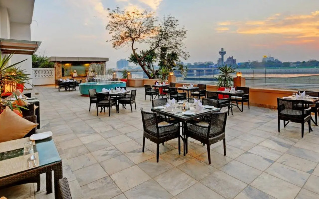 Lemon Tree Premier The Atrium, Ahmedabad