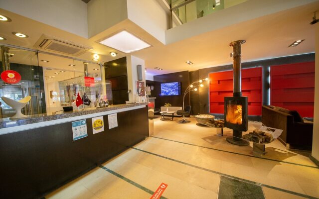 MY Hotel