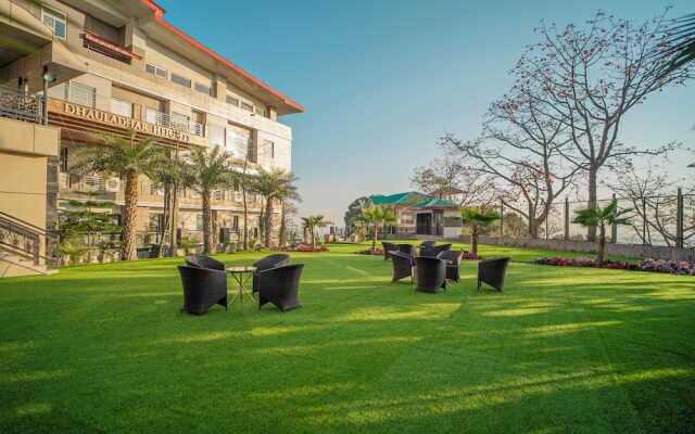 Dhauladhar Heights Resort