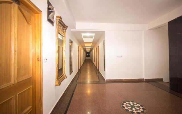 Hotel Kalinga Grand