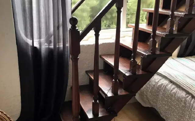 6 Centeanes Clifftop Apartment sea Views and st