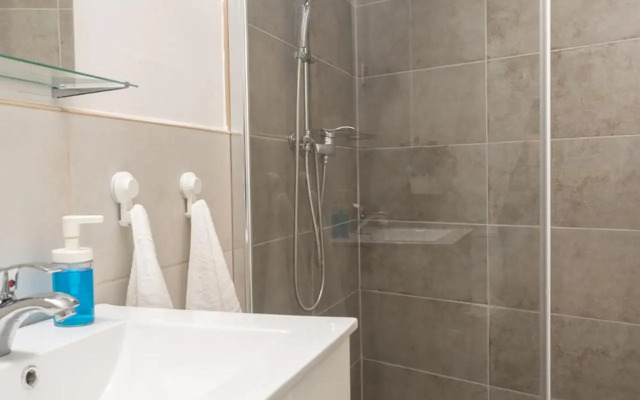 DOB50 spacious apartment - 2 separate bedroom, 4 people, AC, WIFI