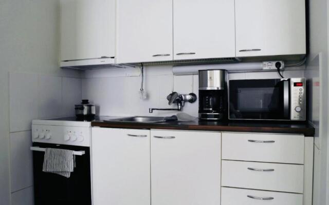 Ilona Apartments - "The City Condo"